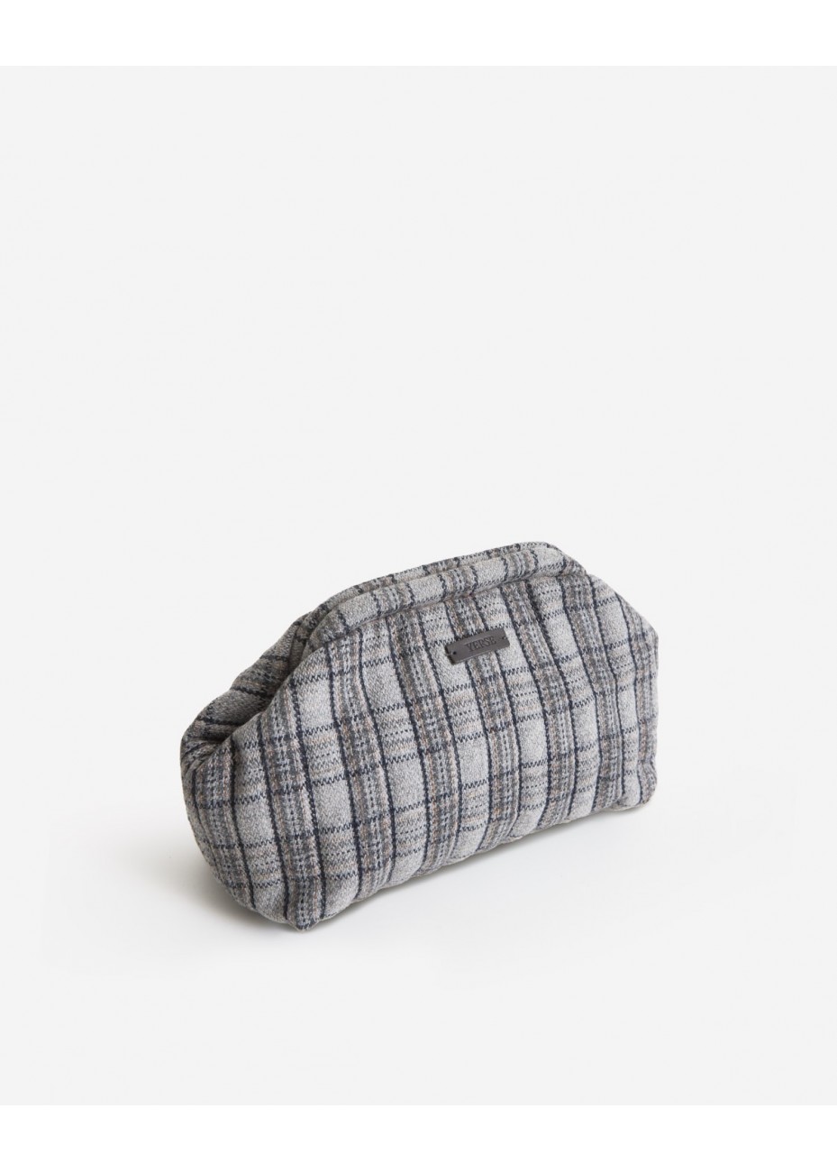 Neceser Yerse Cuadros Grises