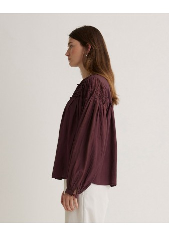 Blusa Yerse Detalle Pliegues Algodón Granate