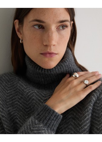 Jersey Yerse Cuello Vuelto Espiga Jacquard